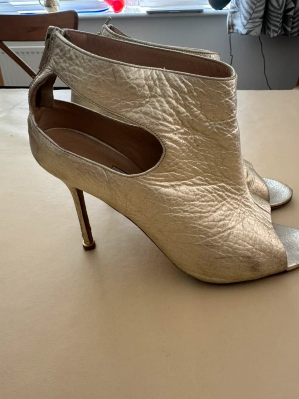 Manolo Blahnik Gold Metallic Booties EU 39.5